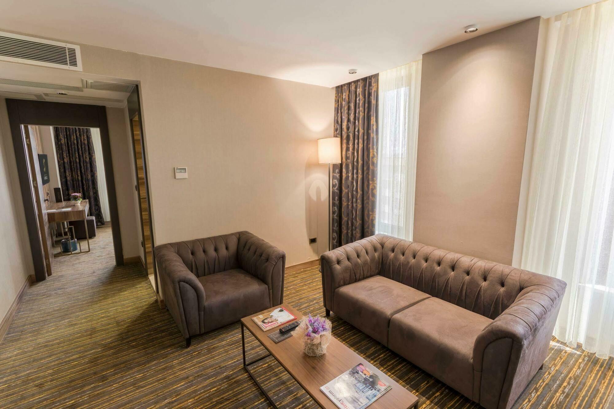Shimall Hotel Газиантеп Екстериор снимка